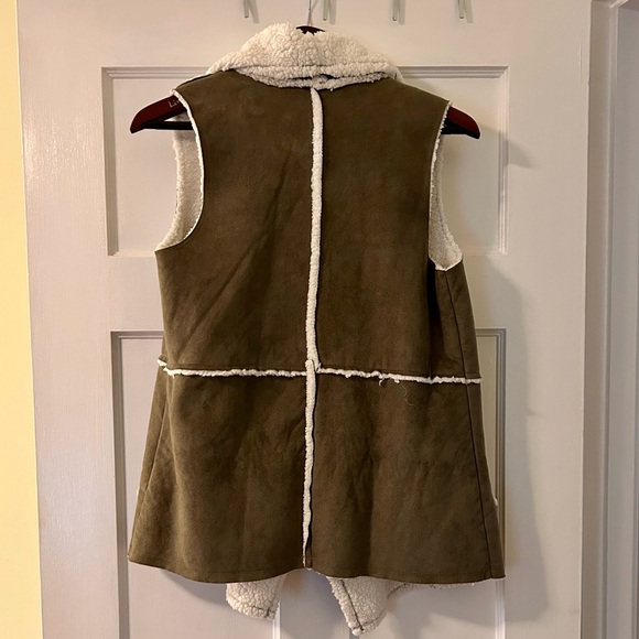 Olive Green Sherpa Lined Vest - Picture 2 of 3